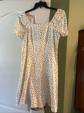 Fun and playful look!  Loft dress NWOT!